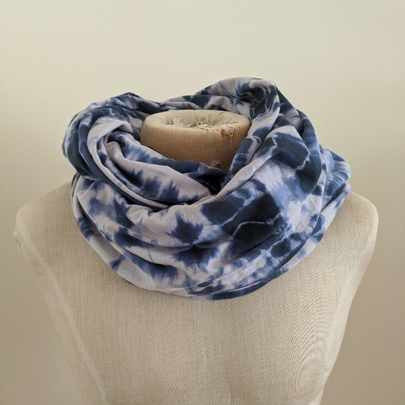 American Apparel Accessories - American Apparel Circle Scarf | Tie Dye American Apparel Accessories - American Apparel Circle Scarf | Tie Dye